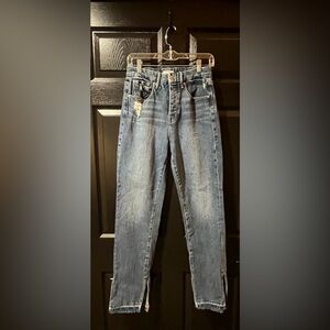 Good American Slit Hem Jeans